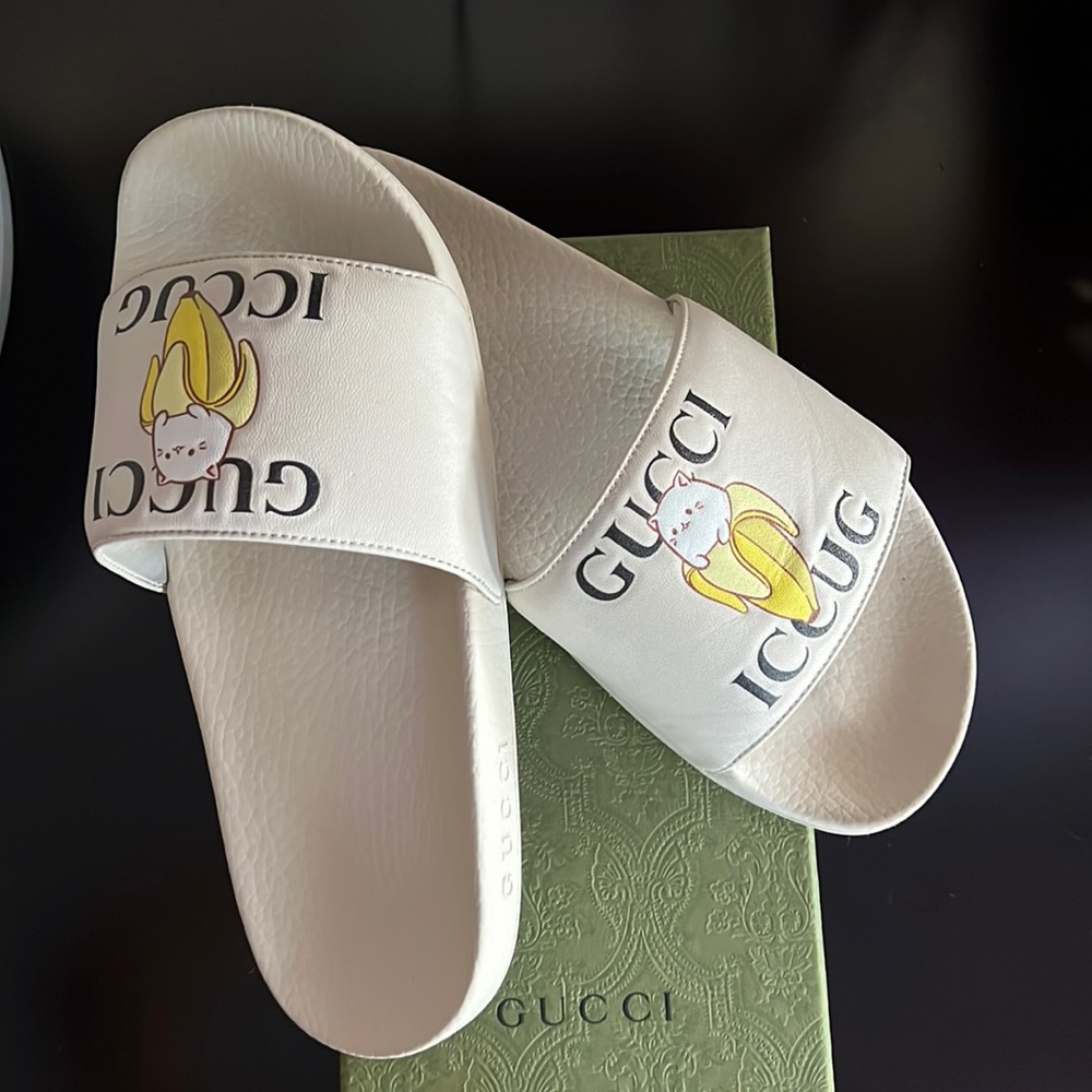 Gucci Bananya Cat Leather Slides *Authentic*